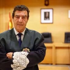De la pena que castiga a la pena que enseña | Trabajos en beneficio de la comunidad afines al delito: una asignatura pendiente del artículo 49 del Código Penal